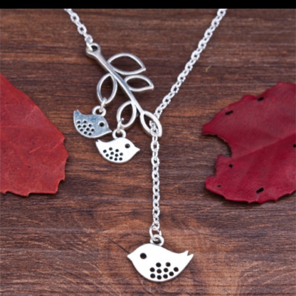 Lariat Drop Necklace NWOT